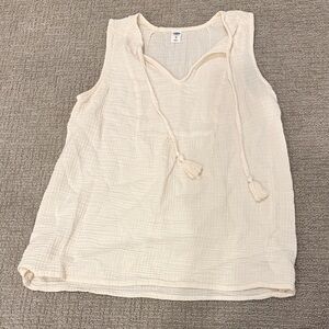 Old Navy Cream Sleeveless Blouse